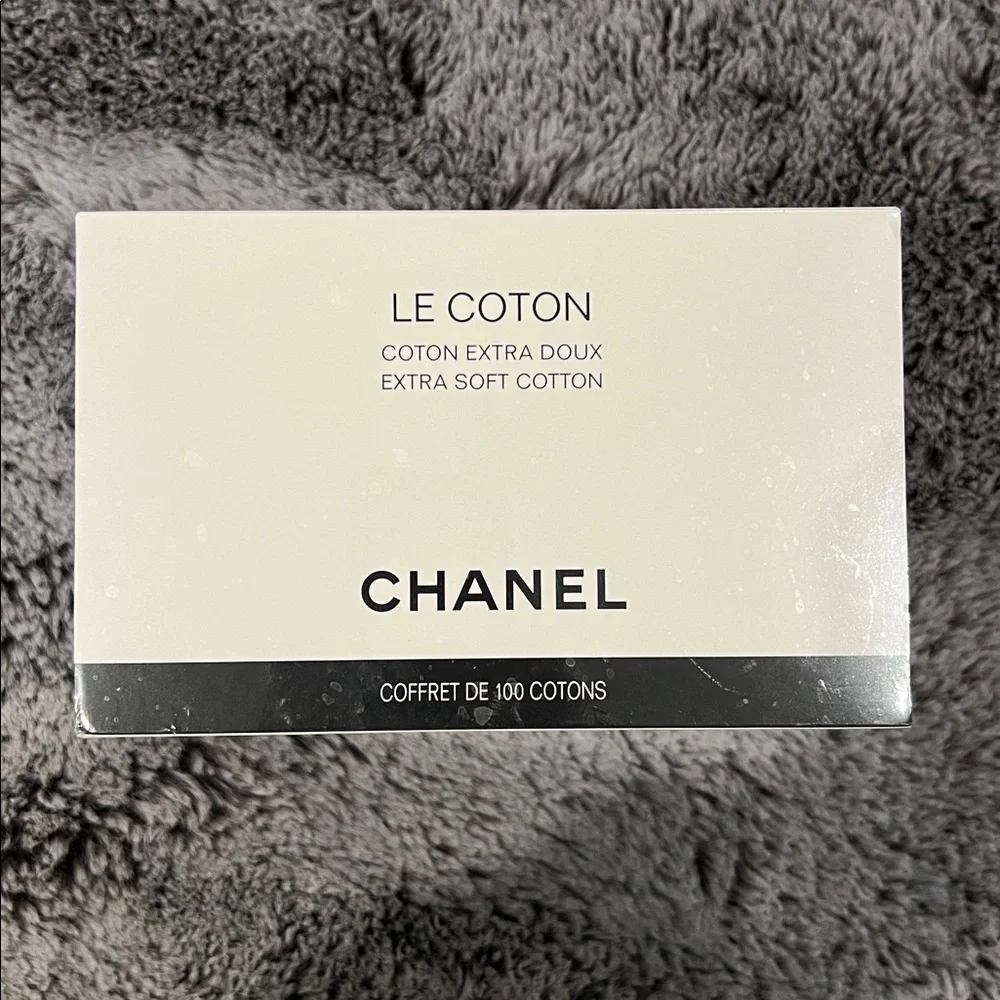 CHANEL Le Coton White Cotton Pads
